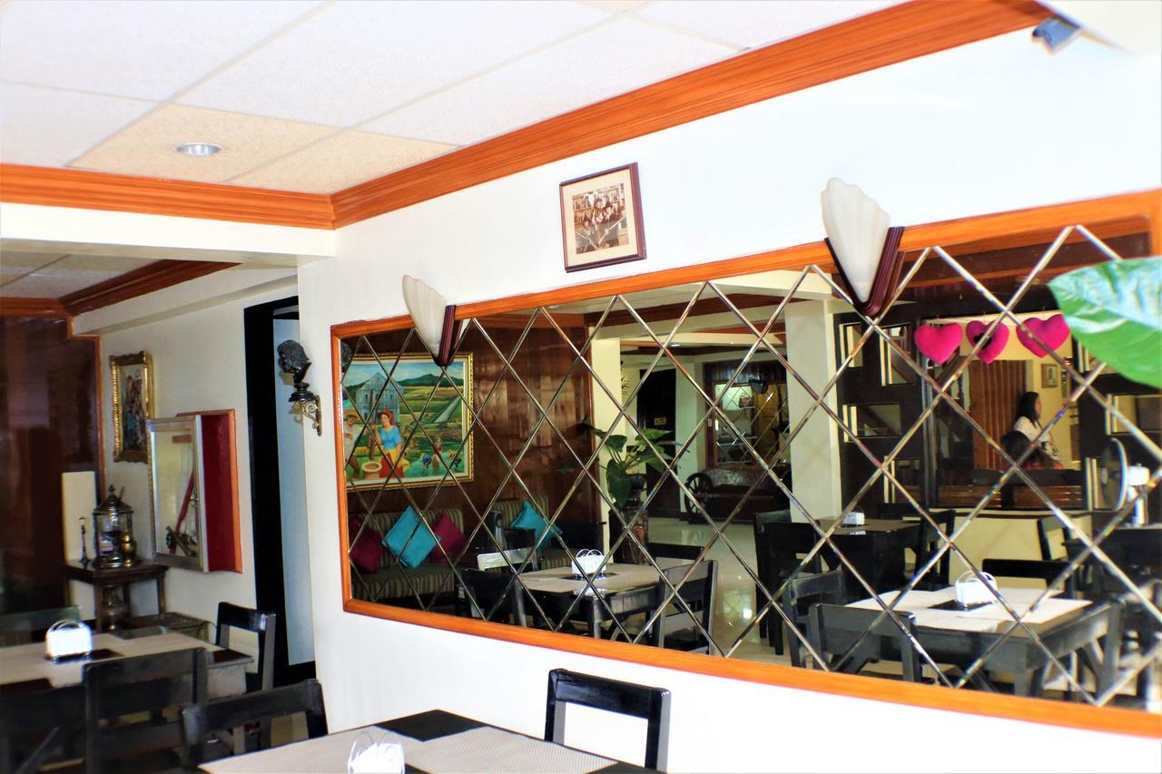ZEN Rooms Vest Grand Suites Bohol Tagbilaran Exterior foto